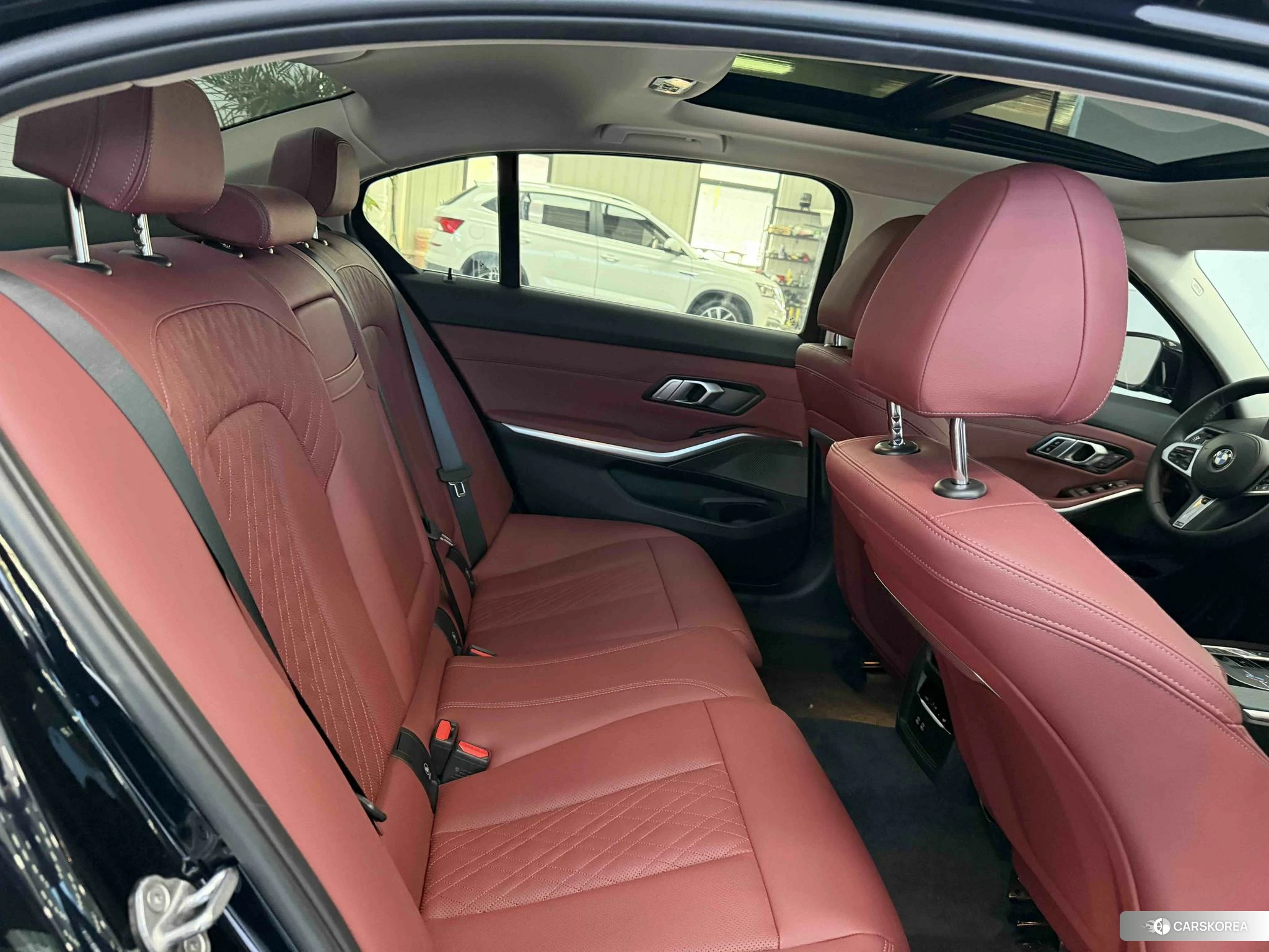BMW 3 series id 4461451 из Китая 21