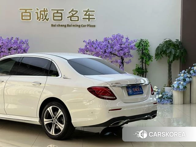 Mercedes-Benz E-class id 4209554 из Китая 17