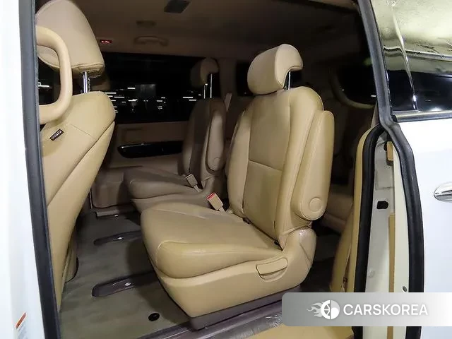 Kia The New Carnival id 3592923 из Кореи 17