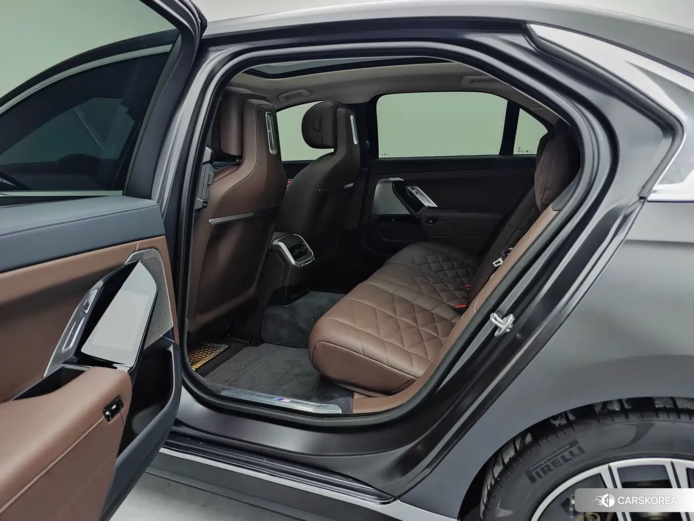 BMW i7 id 4559662 из Китая 17