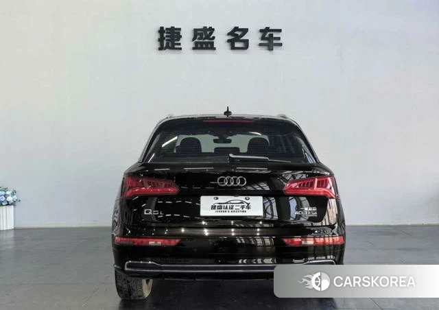 Audi Q5L id 4212529 из Китая 16