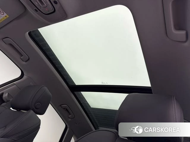 Audi Q5L id 4359476 из Китая 17