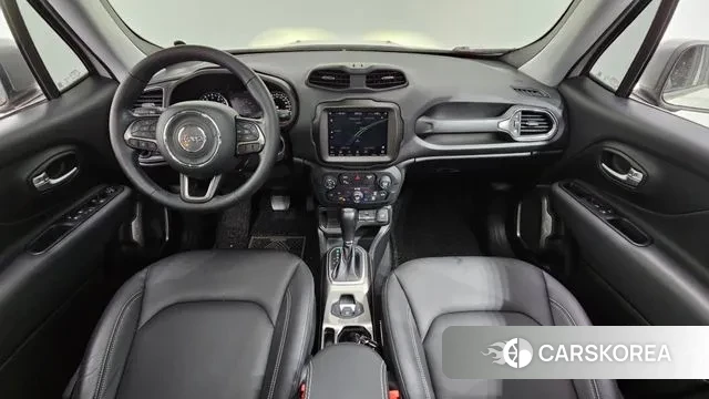 Jeep Renegade id 3640982 из Кореи 17