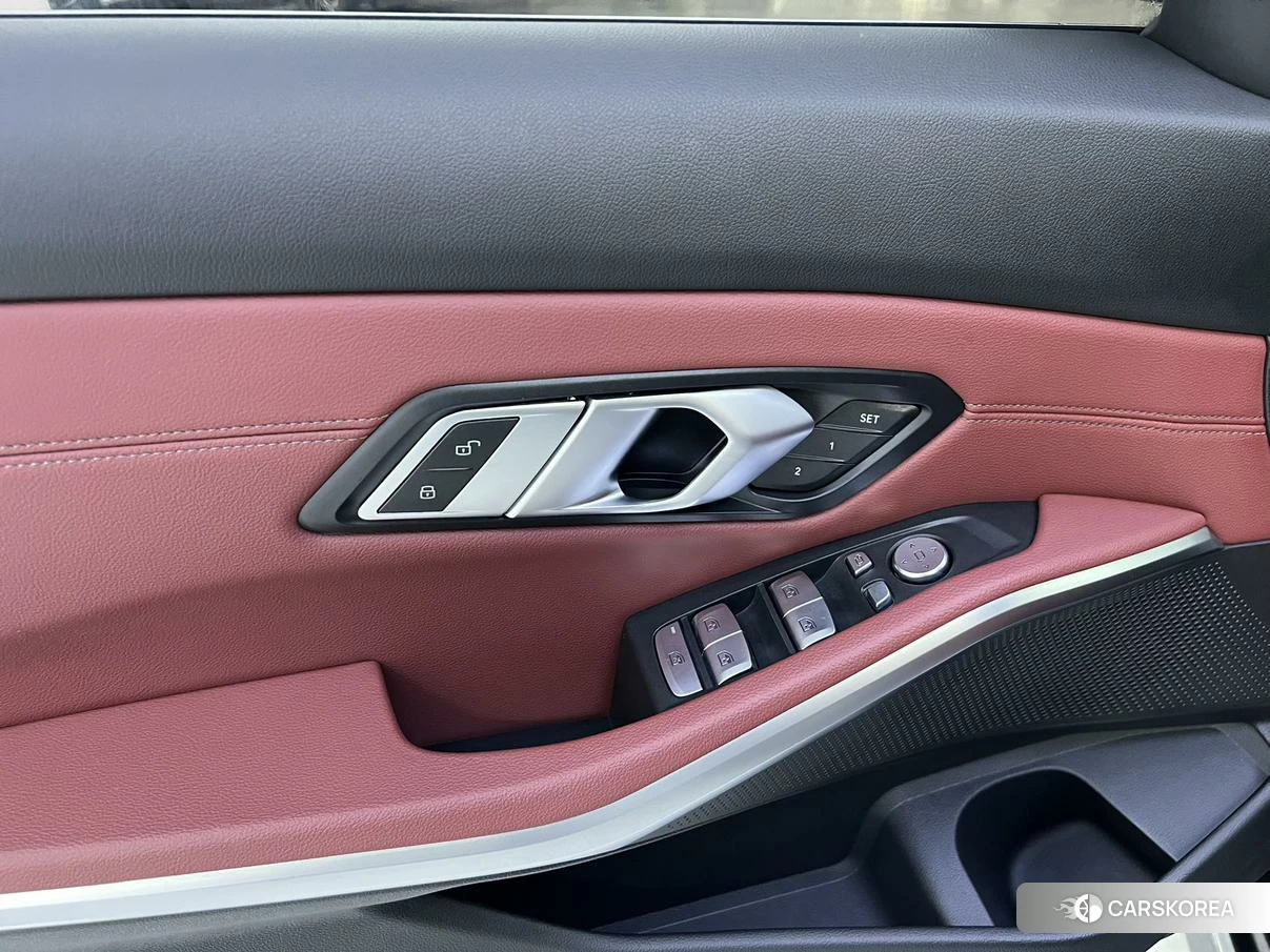 BMW 3 series id 4452091 из Китая 21