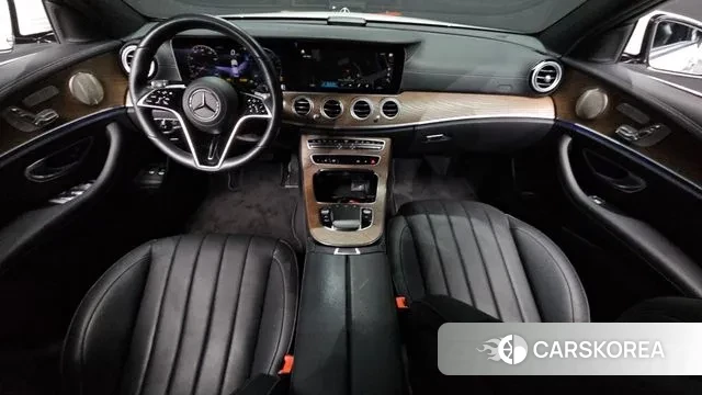 Mercedes-Benz E-Class W213 id 3690478 из Кореи 17