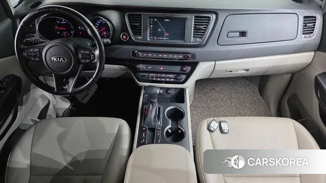 Kia The New Carnival id 4581721 из Кореи 17