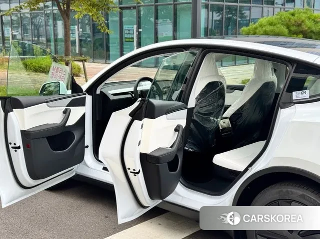 Tesla Model Y id 3624259 из Кореи 13