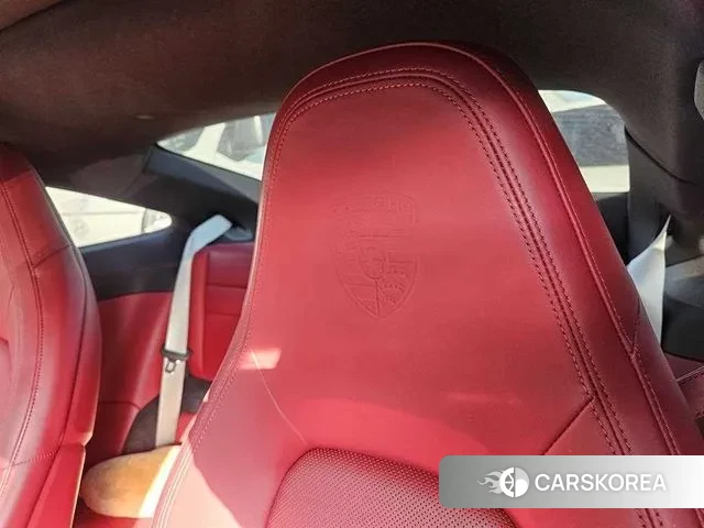 Porsche 911(992) id 3401993 из Кореи 10