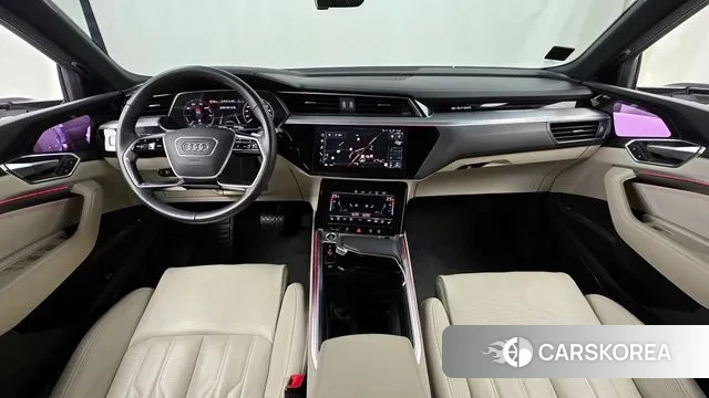 Audi e-Tron id 3686010 из Кореи 17