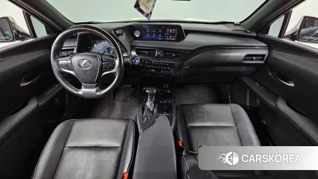 Lexus UX250h id 3766307 из Кореи 17