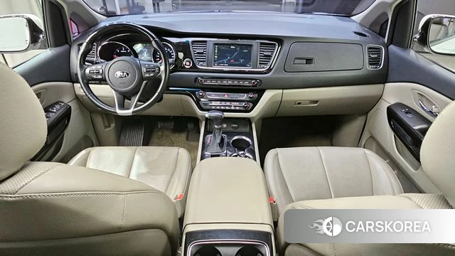 Kia The New Carnival id 3829244 из Кореи 17