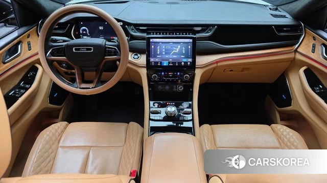 Jeep Grand Cherokee (WL) id 3838906 из Кореи 17