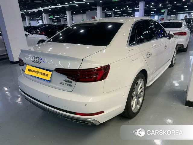 Audi A4L id 3857013 из Китая 7