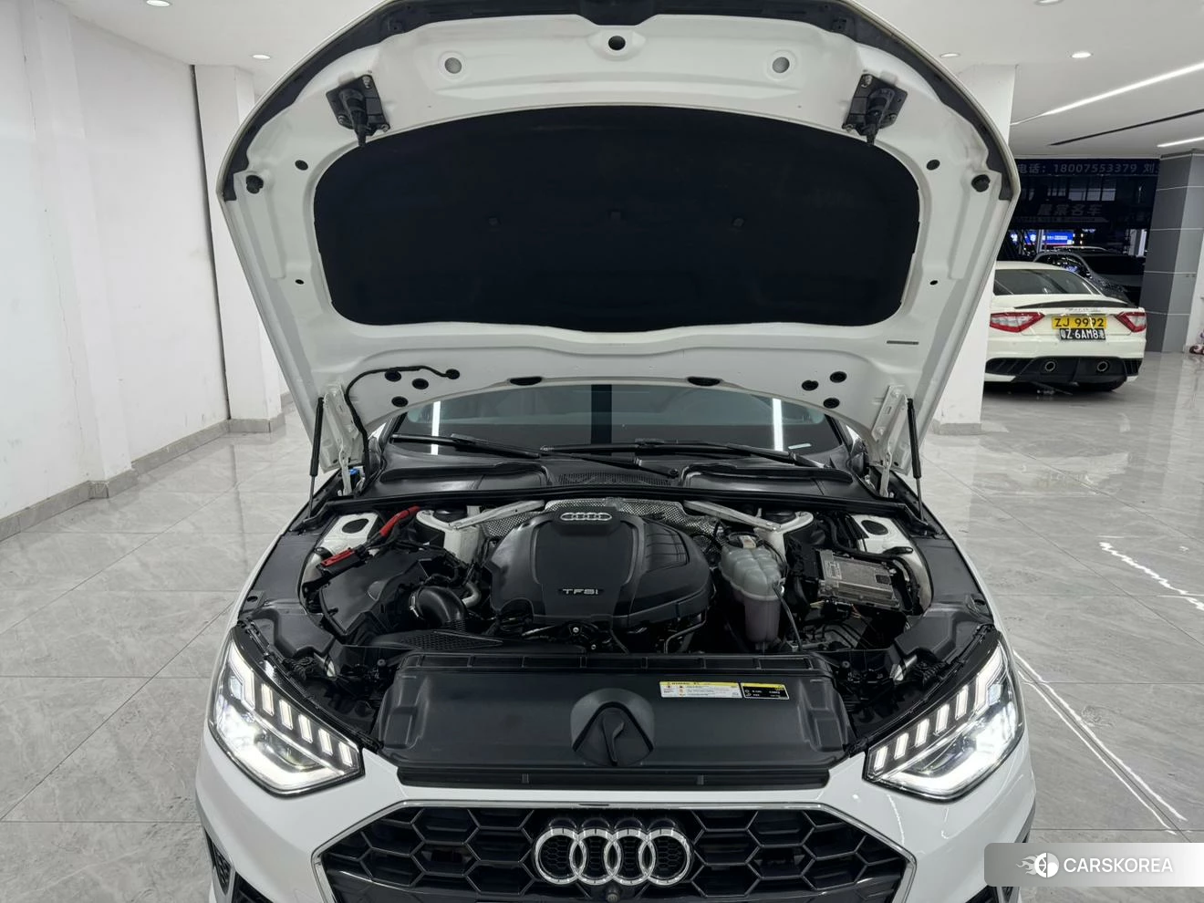 Audi A4L id 4407251 из Китая 9