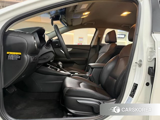 Kia Come New K3 id 3853497 из Кореи 12