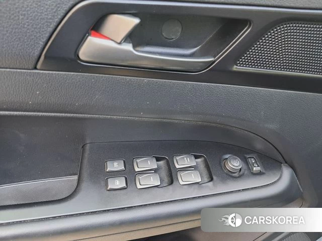 Ssangyong Rexton Sports id 3889372 из Кореи 17