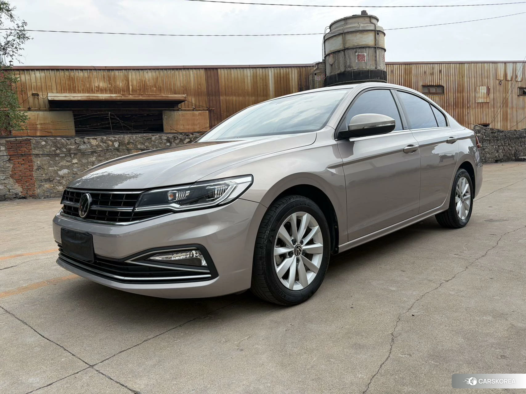 Volkswagen Bora id 4504853 из Китая 9