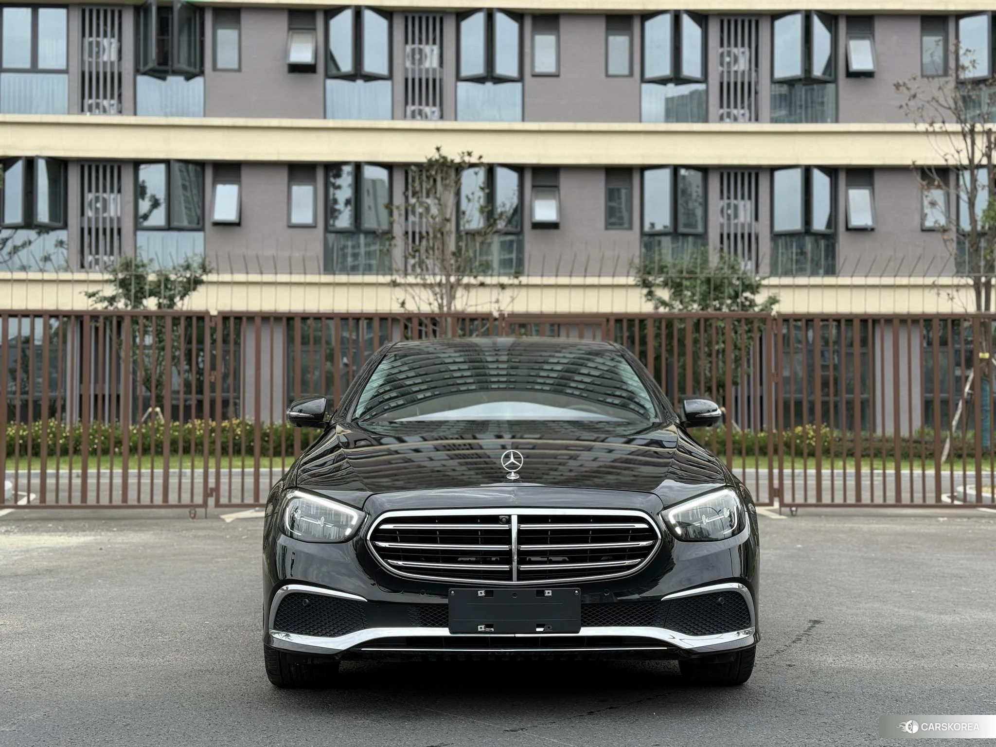 Mercedes-Benz E-class id 4440680 из Китая 16