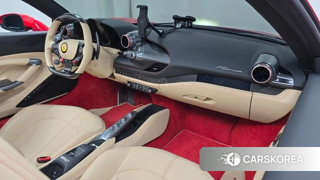 Ferrari F8 Spider id 4534542 из Кореи 28