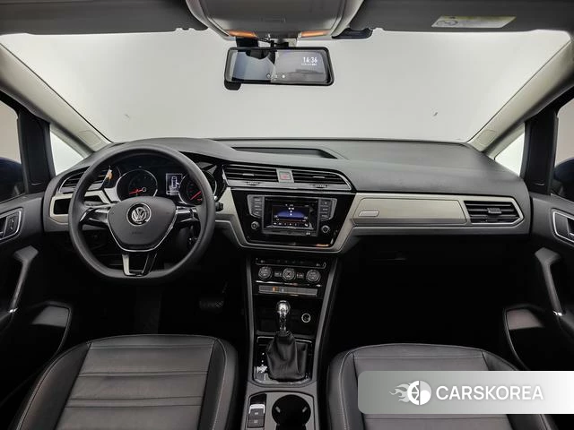 Volkswagen Touran L id 4221406 из Китая 17