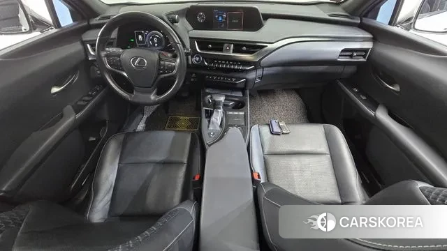 Lexus UX250h id 3601778 из Кореи 17