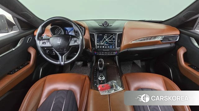 Maserati Levante id 4770669 из Кореи 32