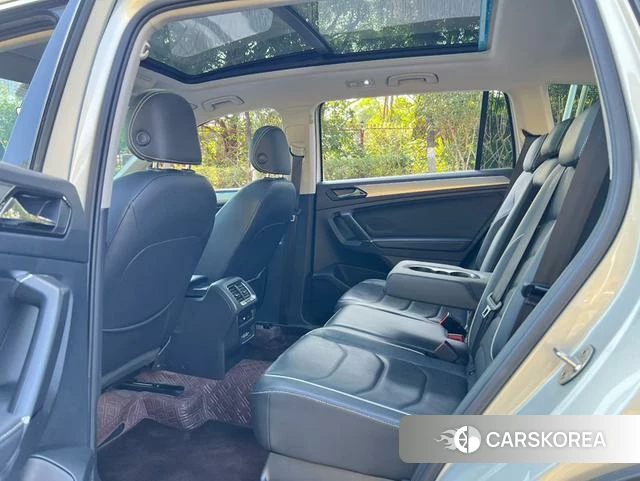 Volkswagen Tiguan L PHEV id 4261735 из Китая 7
