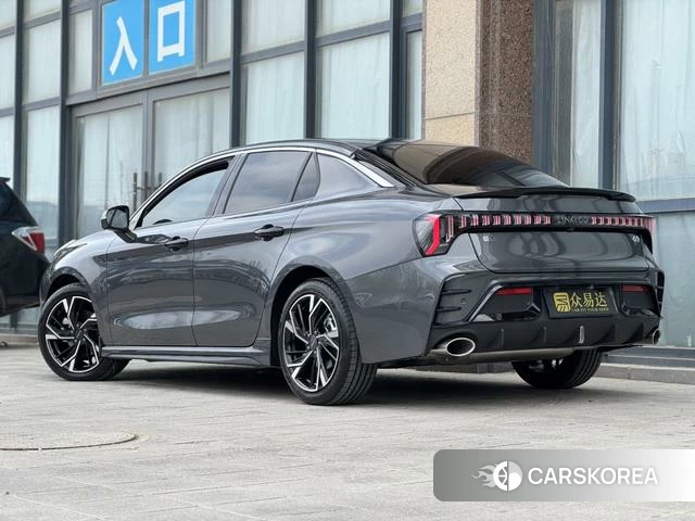 Lynk 03 id 3968673 из Китая 31