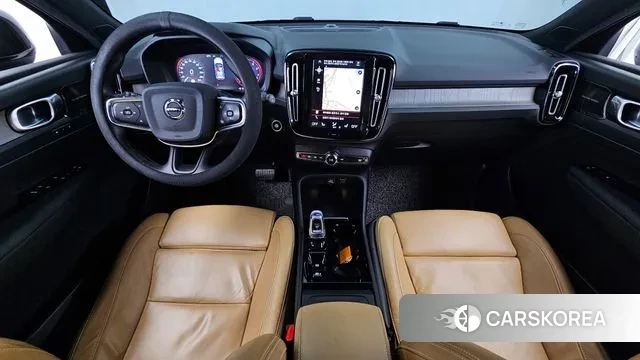 Volvo XC40 id 3788298 из Кореи 17