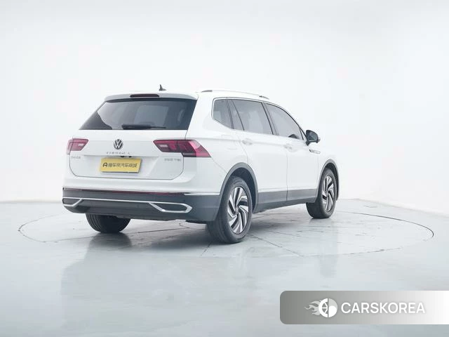 Volkswagen Tiguan L id 4392040 из Китая 25