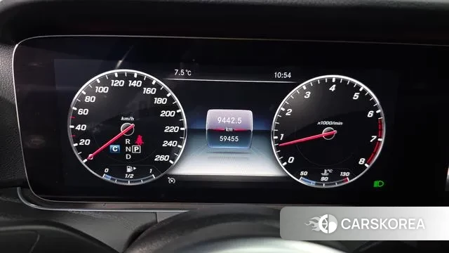 Mercedes-Benz E-Class W213 id 3578706 из Кореи 17