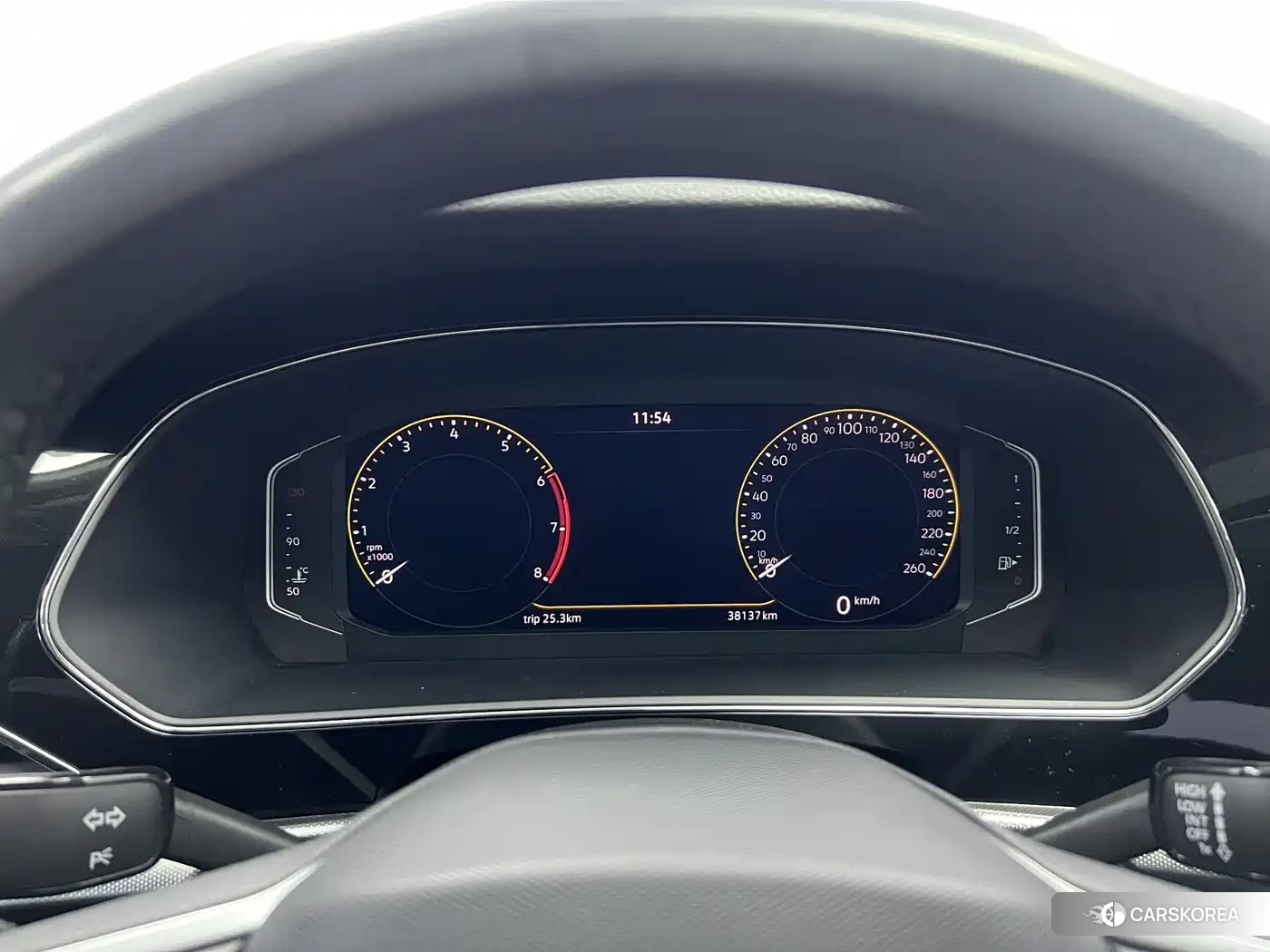 Volkswagen Passat id 4606975 из Китая 17