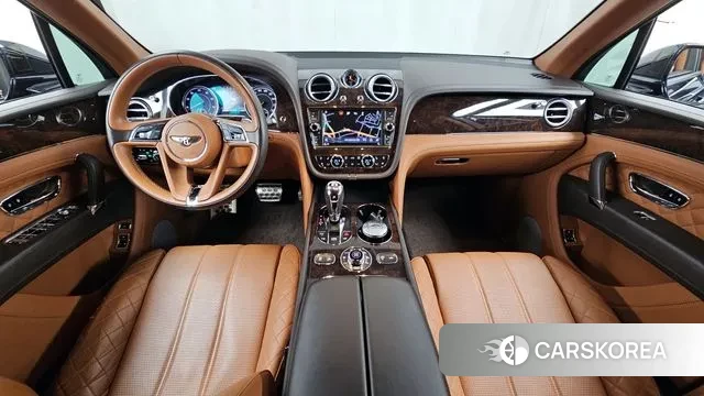 Bentley Bentayga id 3380784 из Кореи 17