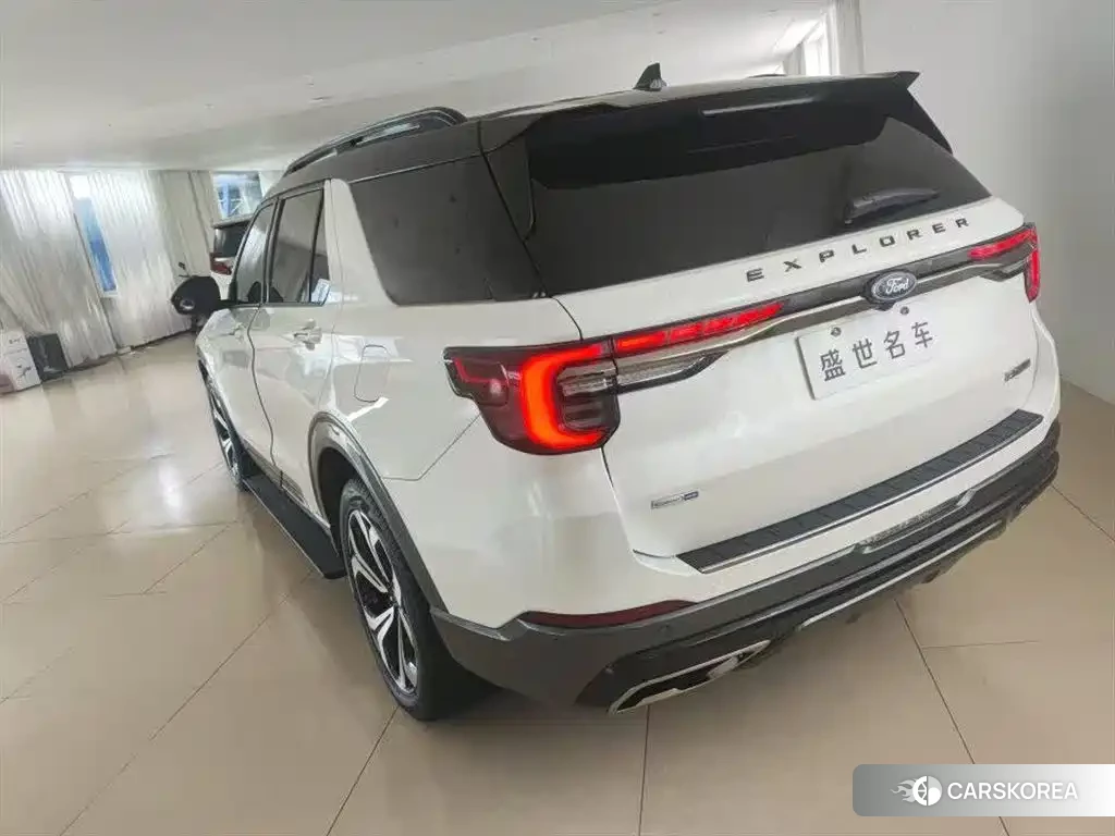 Ford Explorer id 4545598 из Китая 7