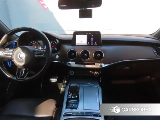 Kia Stinger id 3661491 из Кореи 17