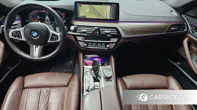 BMW 5 Series (G30) id 3741454 из Кореи 17