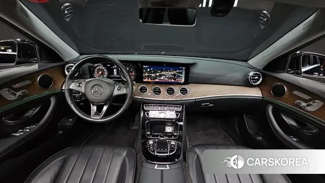 Mercedes-Benz E-Class W213 id 3536328 из Кореи 17