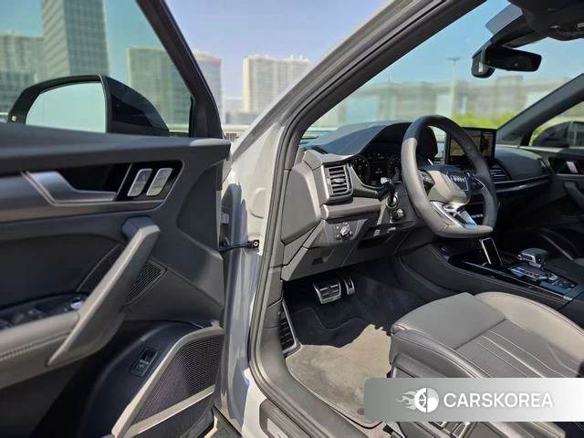 Audi Q5L id 4278056 из Китая 16