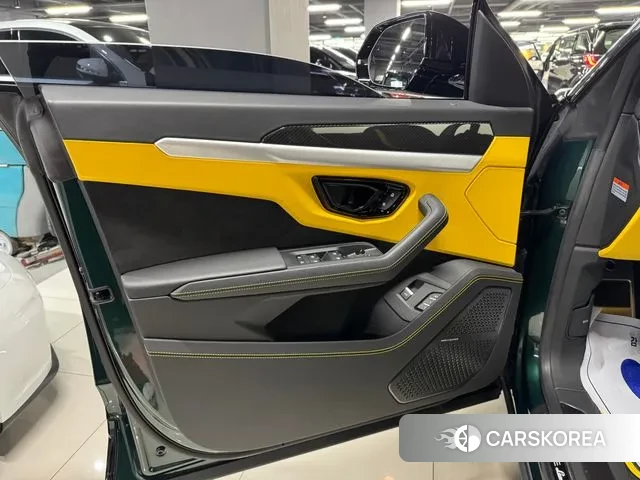 Lamborghini Urus id 3734153 из Кореи 15