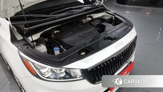 Kia The New Carnival id 3033950 из Кореи 17