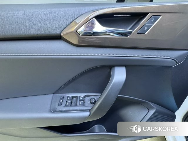 Volkswagen Tuyue id 4399993 из Китая 23