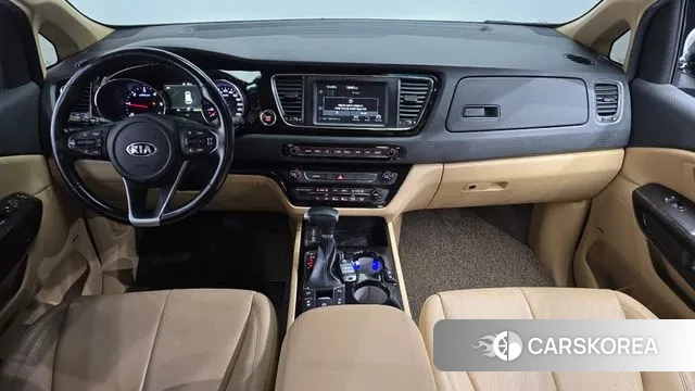 Kia The New Carnival id 3396465 из Кореи 17