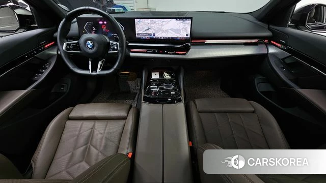 BMW 5 Series (G60) id 4612753 из Кореи 28