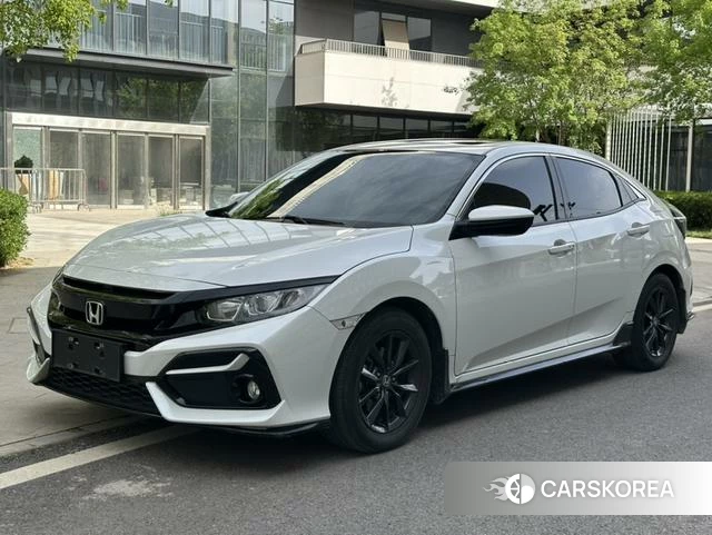 Honda Civic id 4261435 из Китая 7