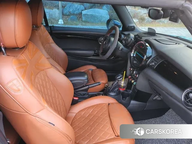 Mini Cooper Convertible id 3547264 из Кореи 17