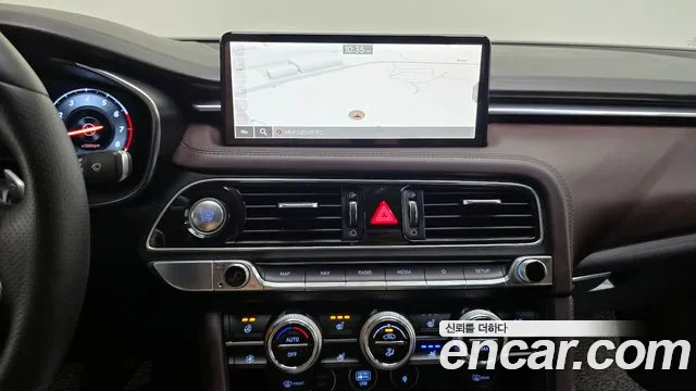 Genesis The New G70 id 2654088 из Кореи 17