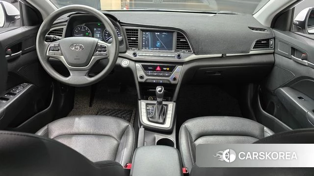 Hyundai Avante AD id 4459524 из Кореи 27
