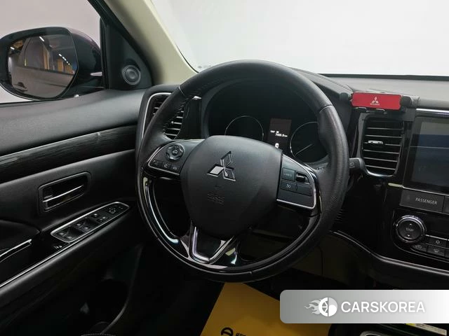 Mitsubishi  Outlander id 4212737 из Китая 17