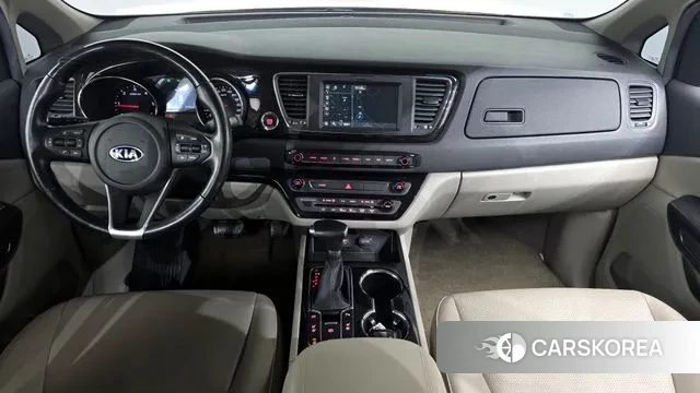 Kia The New Carnival id 3489160 из Кореи 17