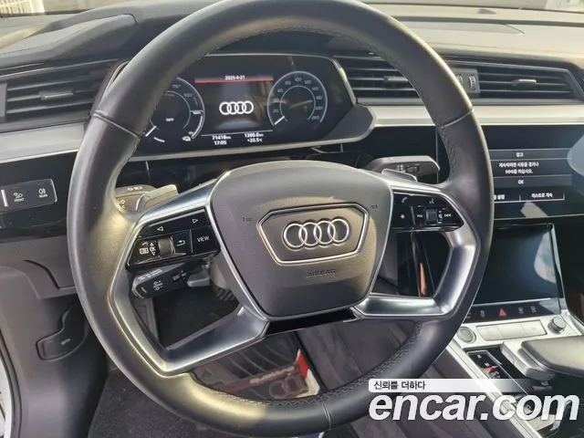 Audi e-Tron id 2644679 из Кореи 7